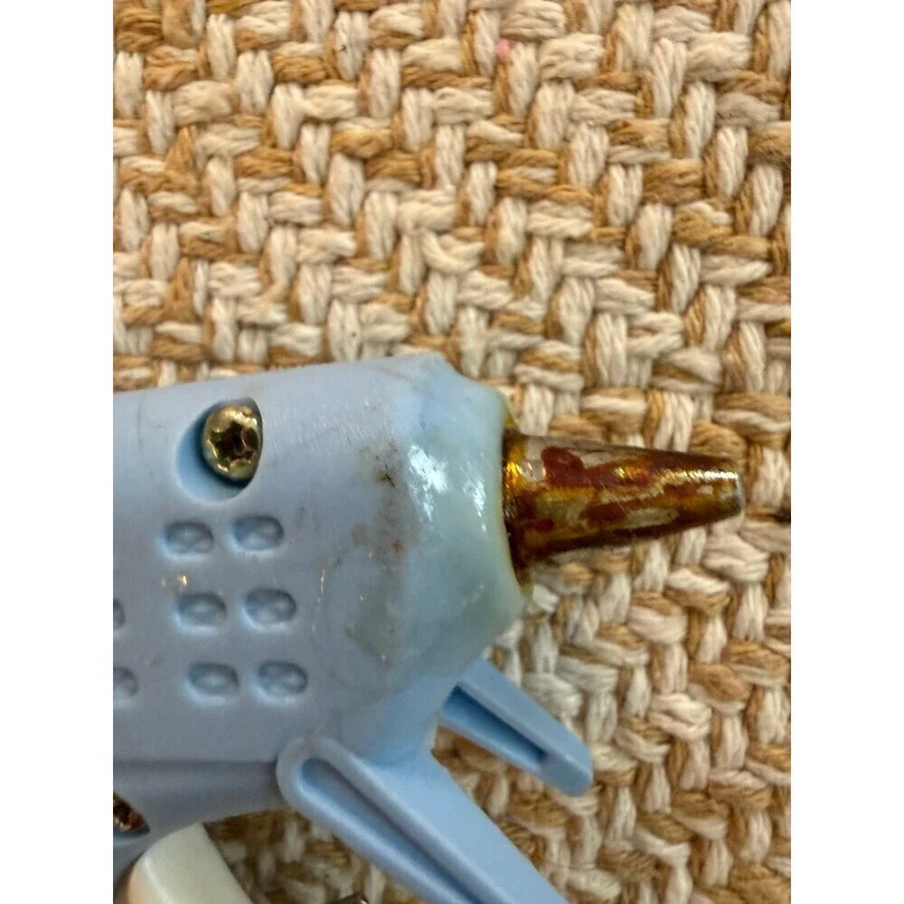Joann fabrics hot glue gun